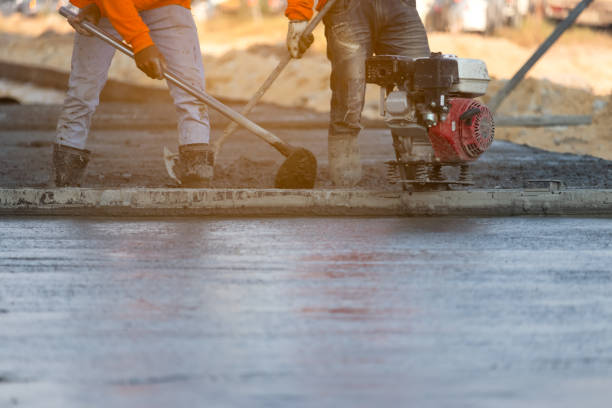 Best Concrete Installation Cost  in East Chicago, IN